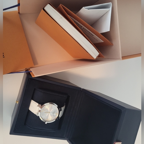 **Like New** Louis Vuitton tambour watch (case 33m） - Picture 7 of 7